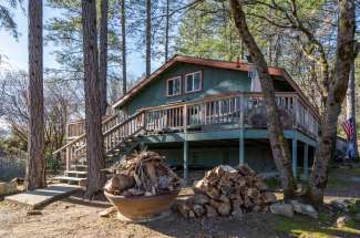 Off Grid Knotty Pine Cabin